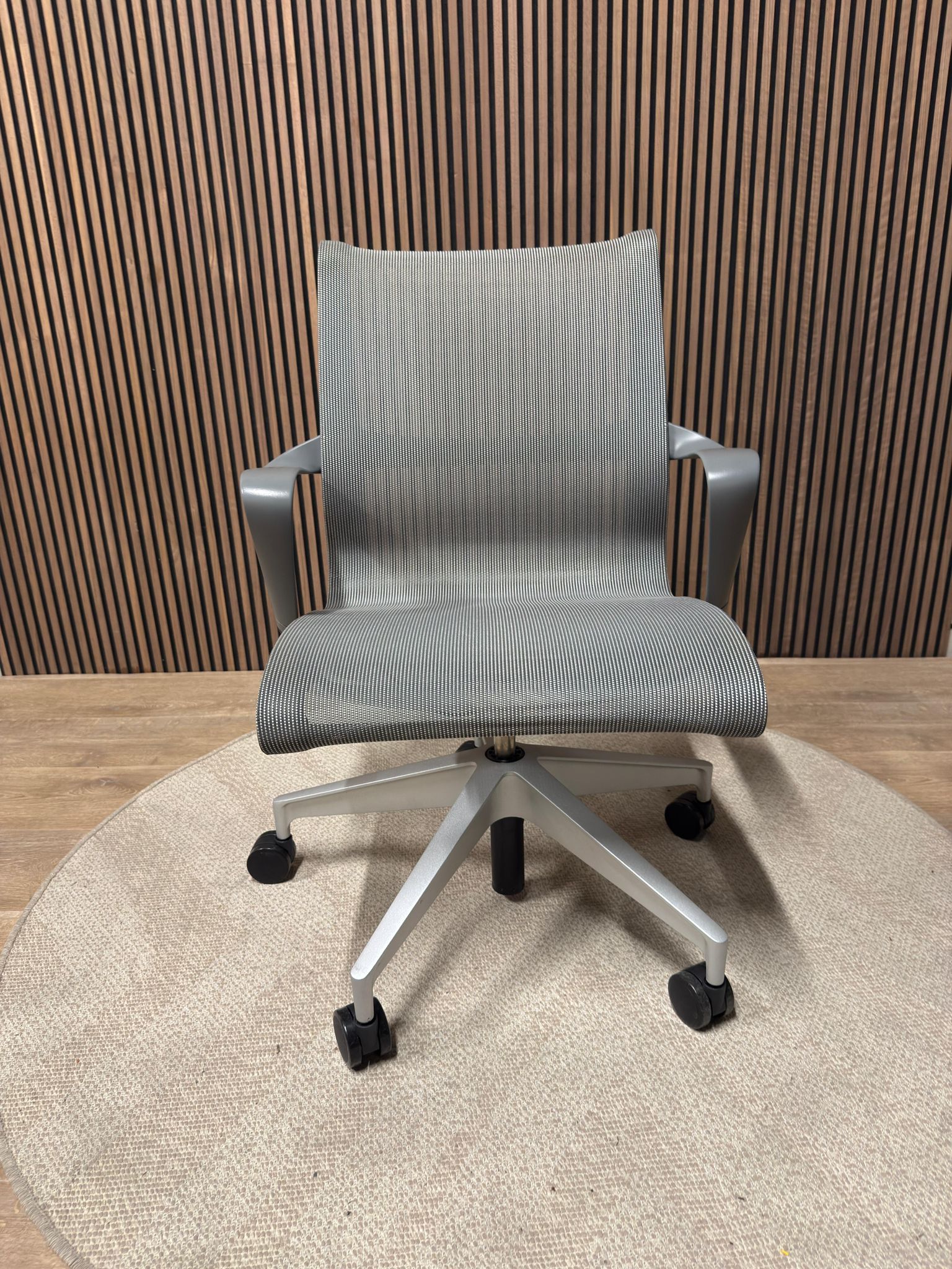 Herman Miller Setu Lentedeal